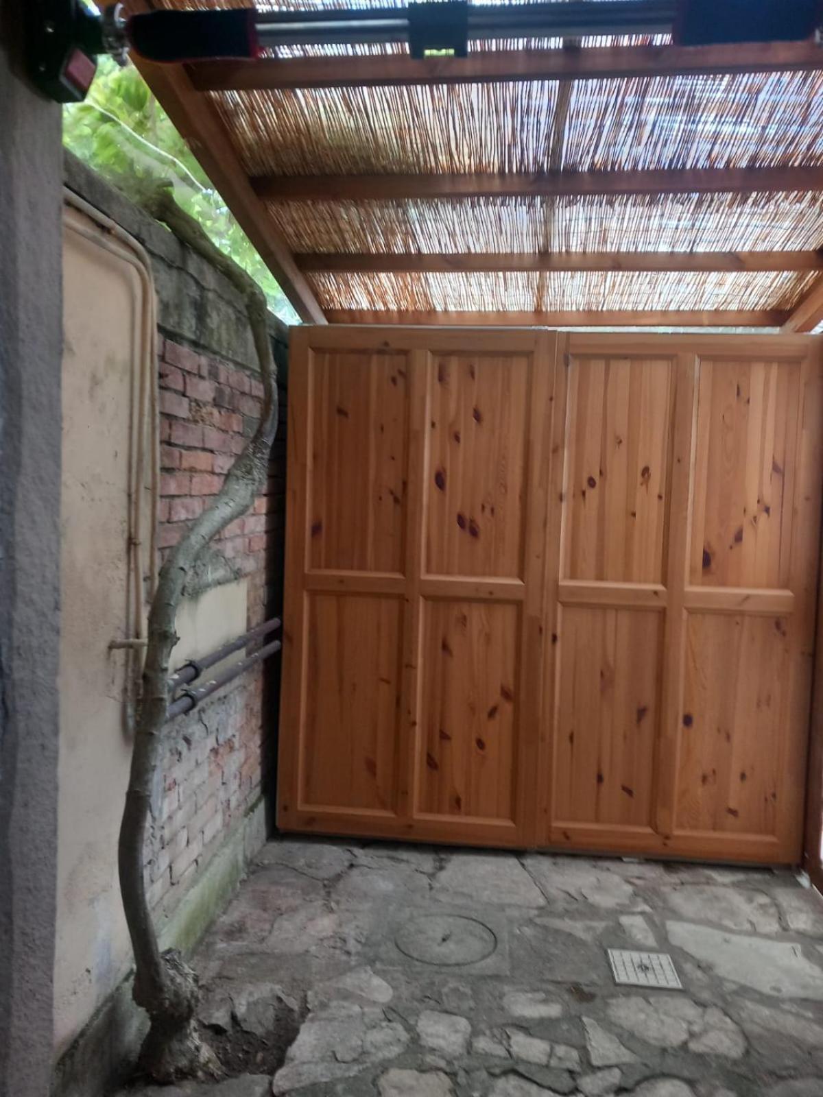 Sunshine Suites Florens Rum bild