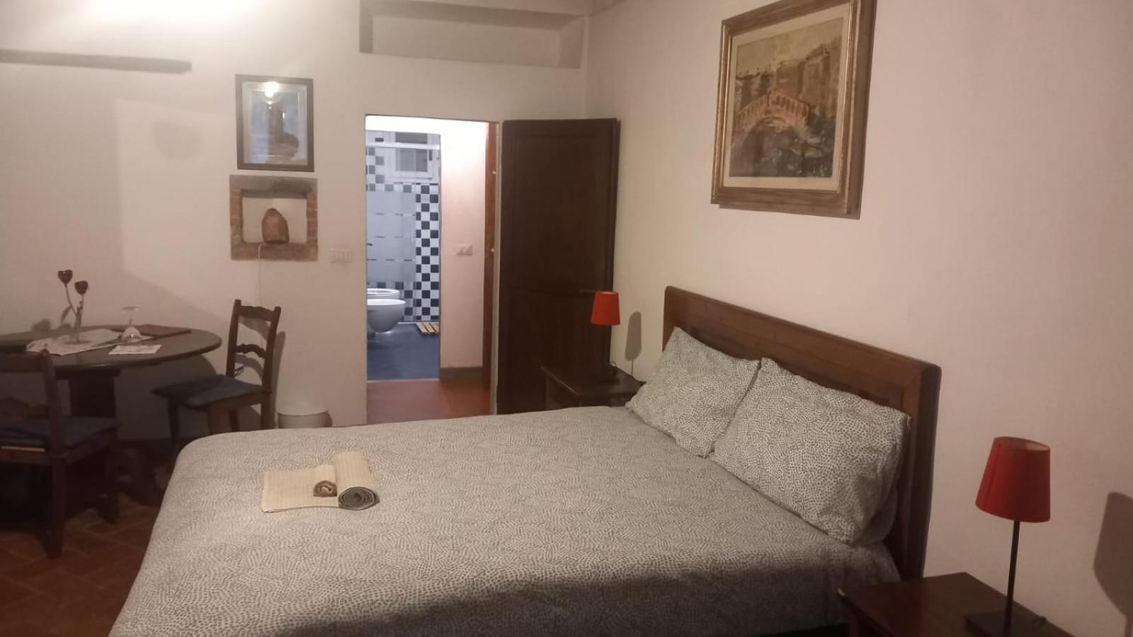 Sunshine Suites Florens Rum bild